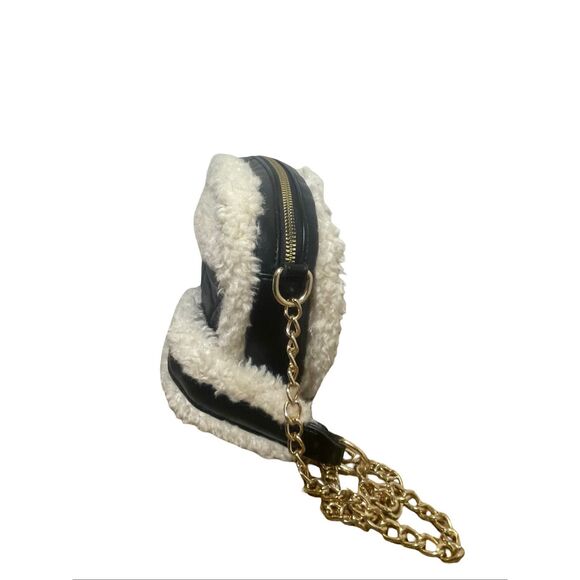 Sherpa Crossbody Purse - Picture 7 of 10
